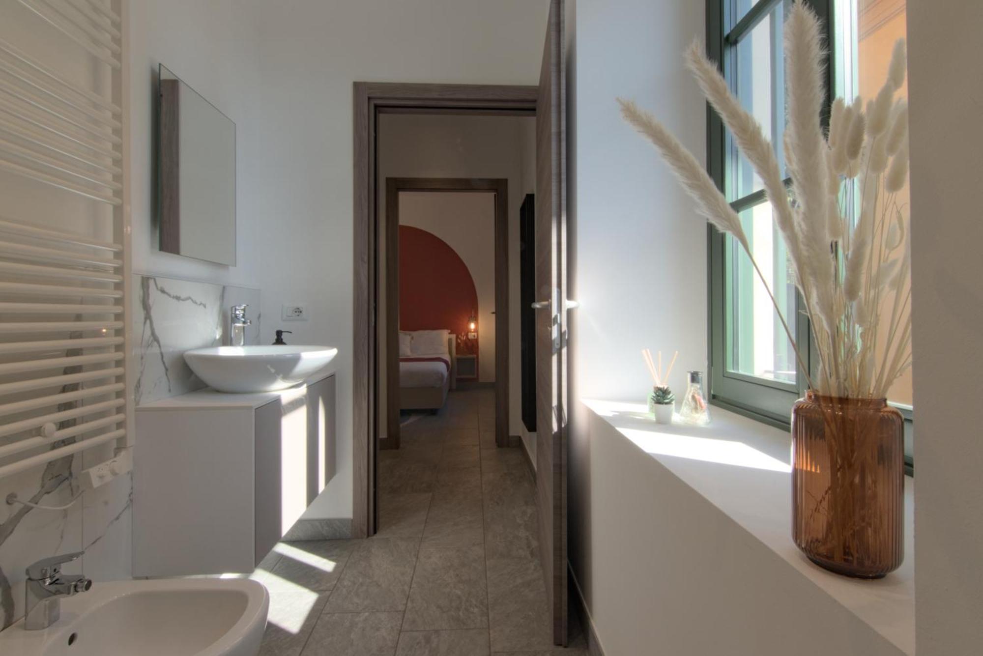 Ca Del Lasco - Modern Apartments In Classic Villa Bellano Exteriör bild